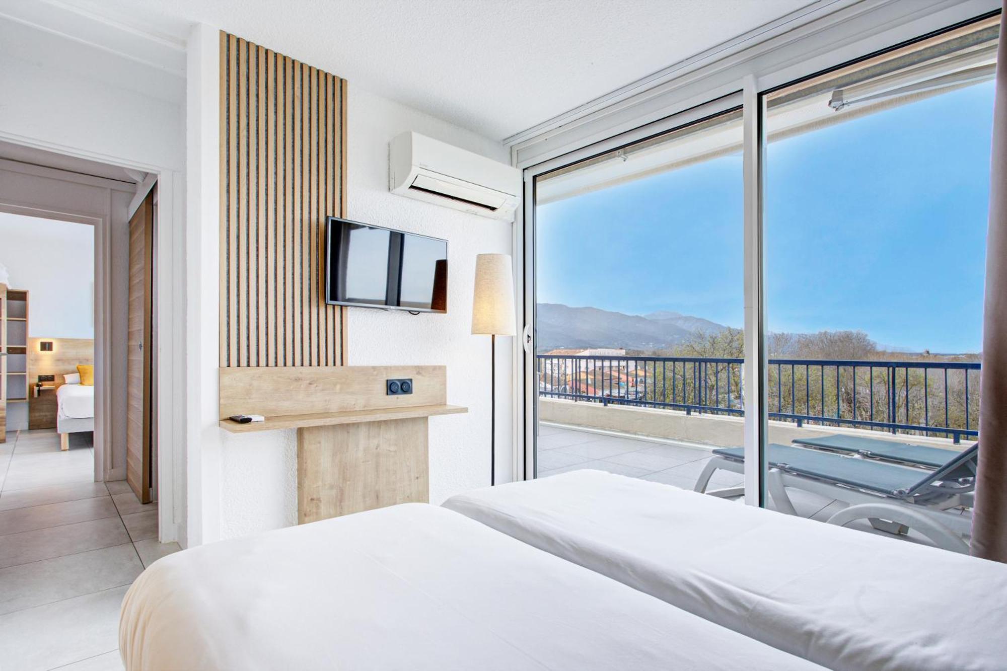 Hotel Centre Plage อาร์เจเลส-ซัวร์-แมร์ ภายนอก รูปภาพ