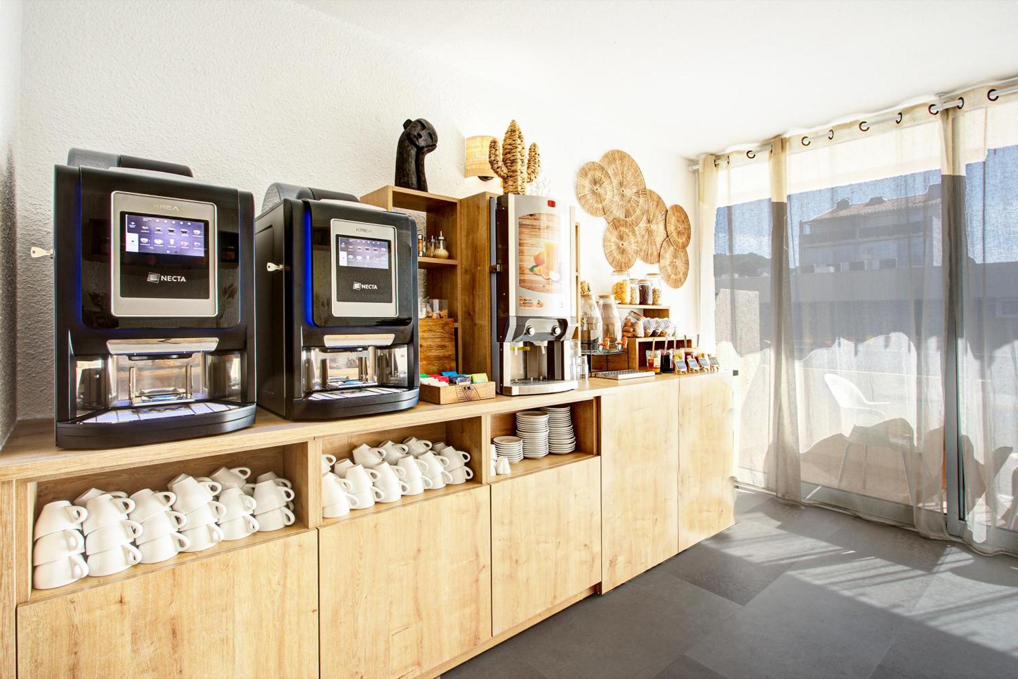 Hotel Centre Plage อาร์เจเลส-ซัวร์-แมร์ ภายนอก รูปภาพ