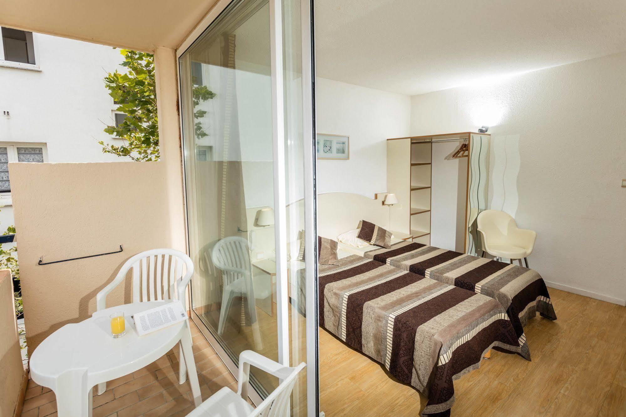 Hotel Centre Plage อาร์เจเลส-ซัวร์-แมร์ ภายนอก รูปภาพ